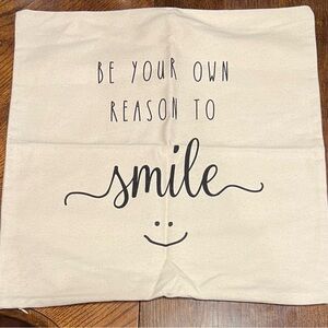 Thirty-One Signature Canvas Pillow Cover